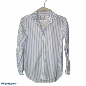 Frank & Eileen Blue/White Stripe Button Down Shirt